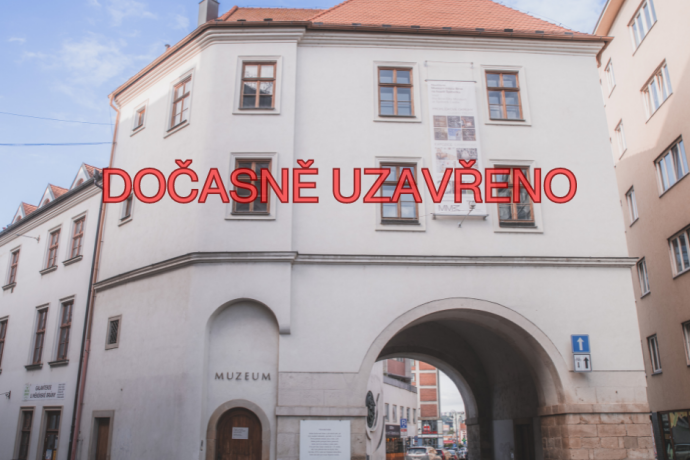 Měnínská brána